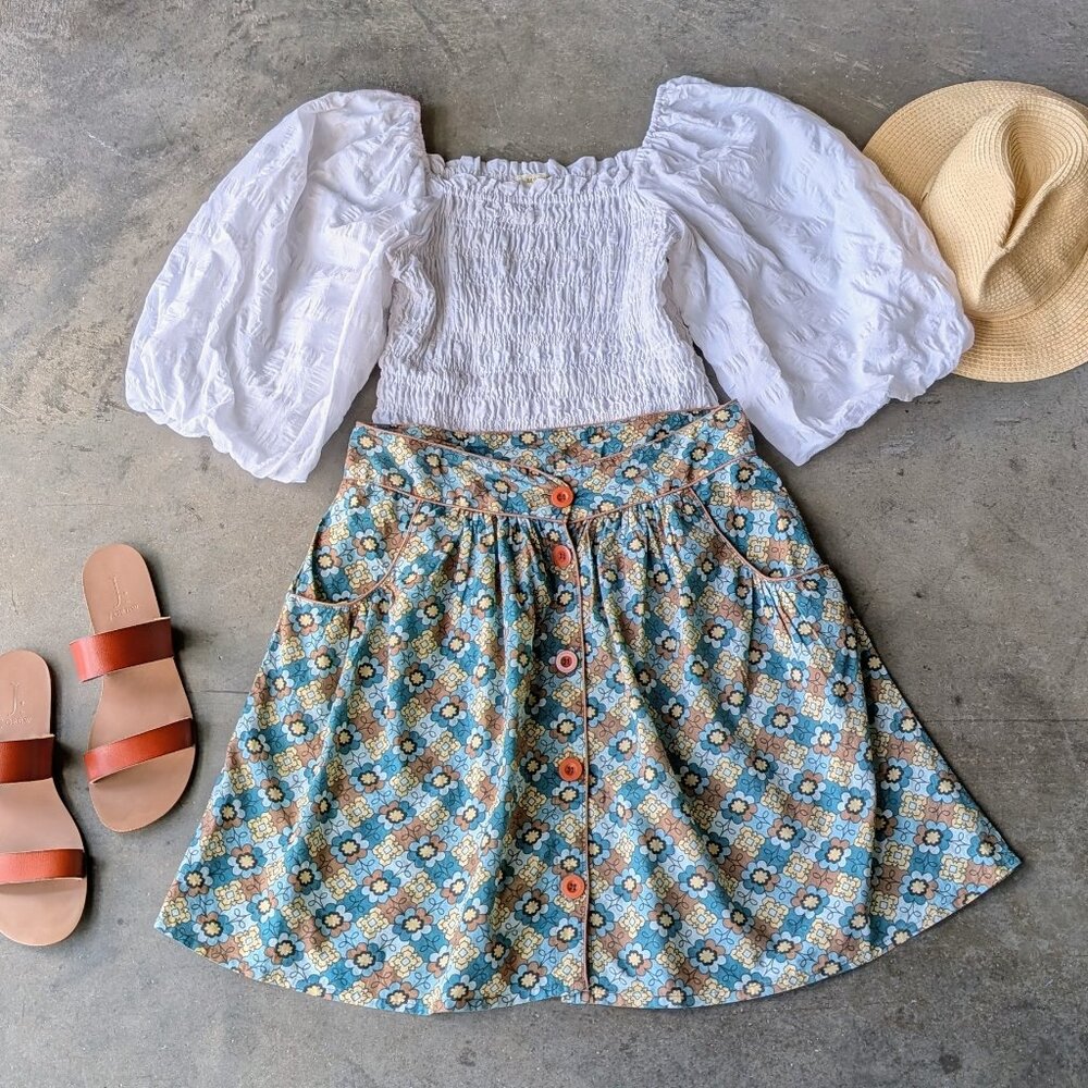 Vintage Y2K Delia's Brown and Blue Patterned Button Front A-Line Mini Skirt